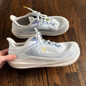 ALTRA Women's Torin 8 Road Running Shoes, Light Blue, 10 M US